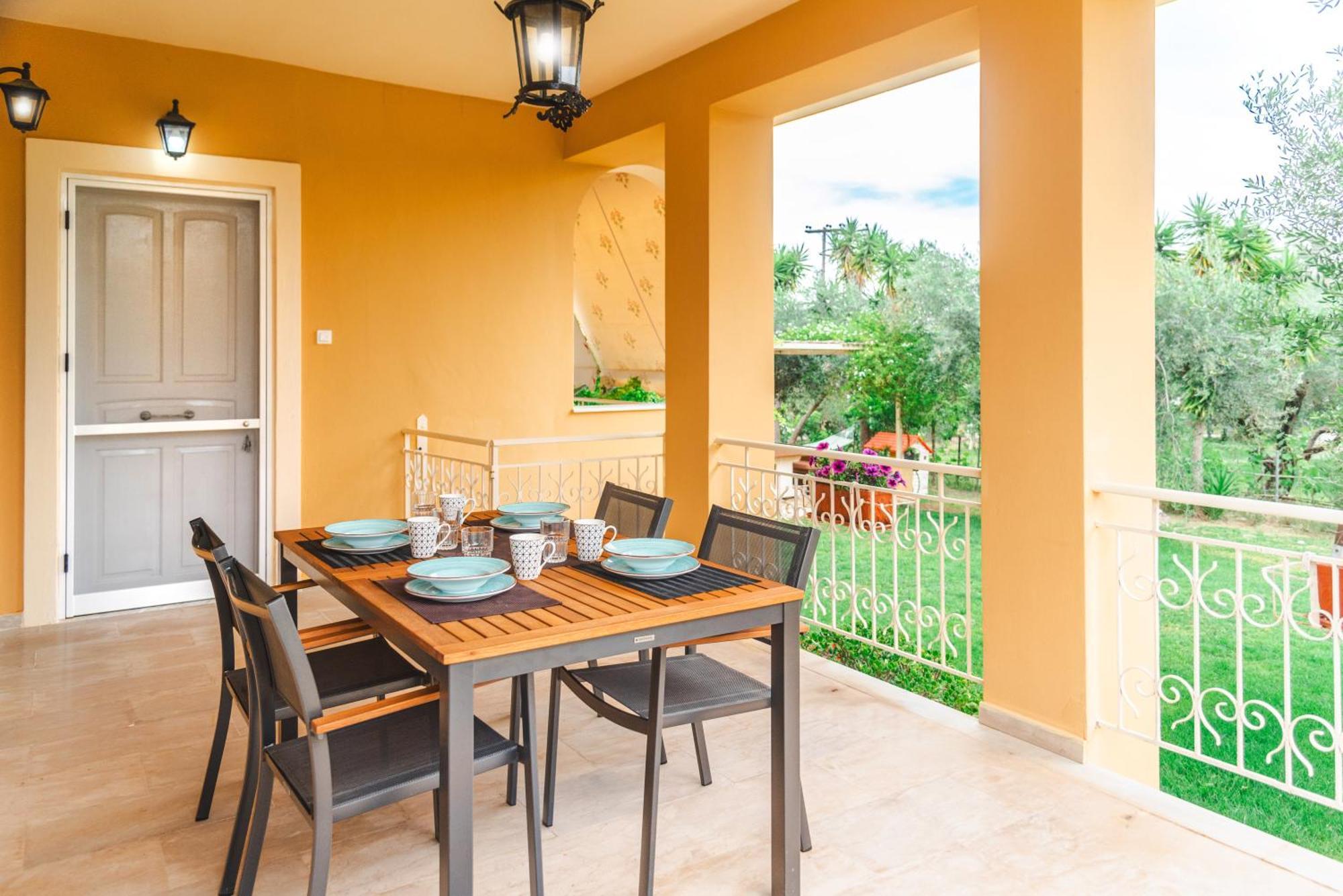 Mel Apartment Melikia Ngoại thất bức ảnh