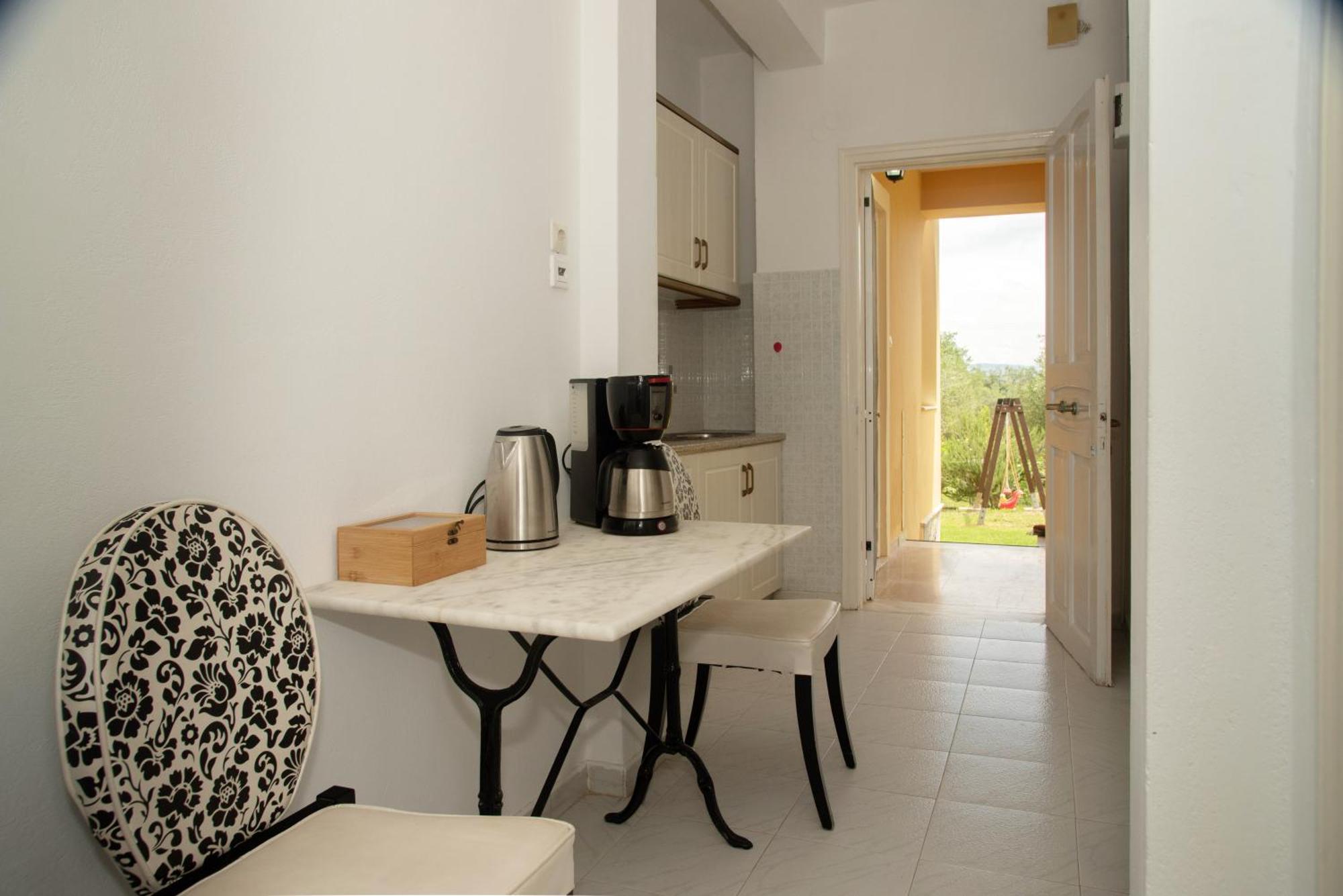 Mel Apartment Melikia Ngoại thất bức ảnh
